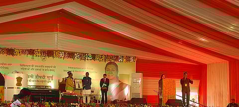 Access to 4G services and the internet is likely to improve the lives and livelihoods of 20 tribal groups that live inside Similipal Tiger Reserve. Here’s how