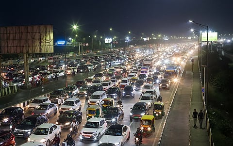 Delhi drowns in vehicles