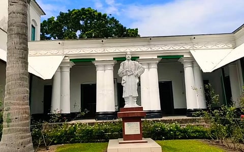 Patisar Kachharibari, where Rabindranath Tagore used to work from and manage the estate, has been turned into a museum. Photo: Screengrab of Youtube video by JK Majumder