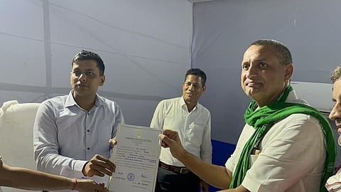 RJD candidate Sudhakar Singh (Right) is widely recognised for his advocacy of farmers’ rights. Photo: @_Sudhaker_singh / X (Formerly Twitter)