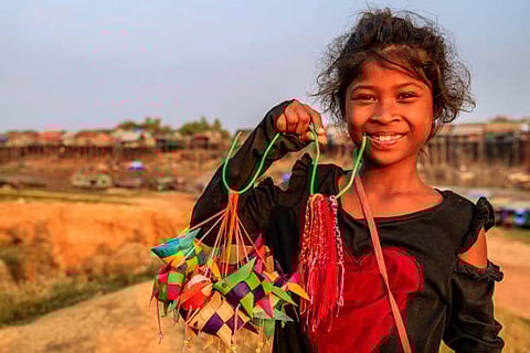 वर्तमान में 16 करोड़ बच्चे बाल मजदूरी में लगे हुए हैं।