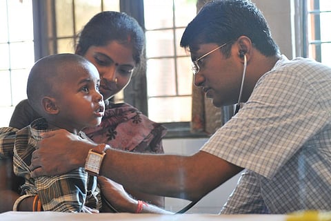 अध्ययन में टीबी के लक्षण शुरू होने से लेकर जांच तक में काफी देरी देखी गई और प्रतिभागियों द्वारा उपचार शुरू करने से पहले ही उपचार पर खर्च होने वाले धन का आधे से अधिक खर्च कर दिया गया।