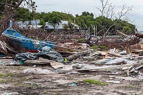 दिसंबर 2004 में हिंद महासागर में आई सुनामी के कारण 14 देशों में लगभग 227,000 लोगों की मौत हुई, जिसमें इंडोनेशिया, श्रीलंका, भारत और थाईलैंड सबसे अधिक प्रभावित हुए।