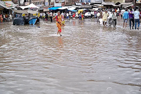 ग्लोबल साउथ के 44.5 करोड़ लोग ऐसे घरों में रहते हैं जो पहले ही बाढ़ की चपेट में आ चुके हैं