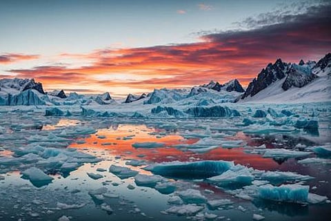 वैश्विक स्वास्थ्य पर असर: ध्रुवीय क्षेत्रों में बर्फ पिघलना, समुद्र स्तर बढ़ना और बदलते मौसम से बीमारियां, मानसिक स्वास्थ्य और गर्भावस्था जटिलताएं बढ़ रही हैं।