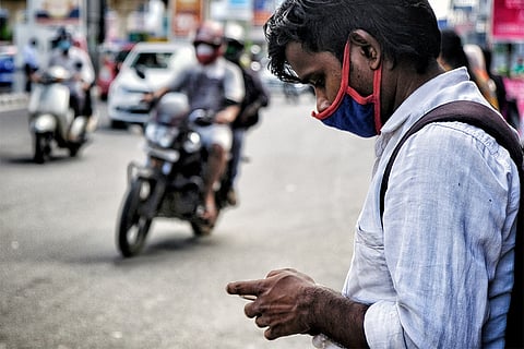 कोविड संक्रमण के सालों बाद भी शरीर और दिमाग पर बना रह सकता है असर: स्टडी