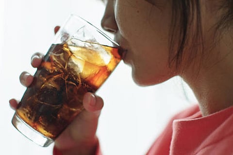 शोधकर्ताओं ने कई पुराने अध्ययनों के आंकड़ों का विश्लेषण कर आहार और मानसिक स्वास्थ्य के बीच संबंध स्थापित किया।