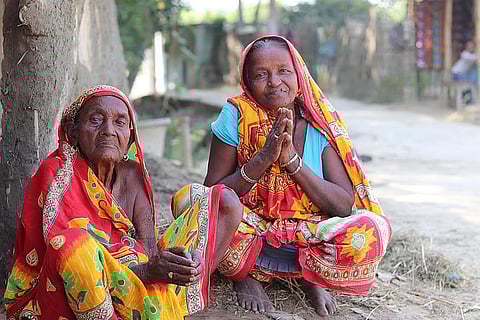 सत्ता के गलियारों से दूर महिलाएं: दुनिया की संसदों में महज 27.5 फीसदी महिलाएं