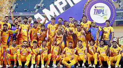 முதன் முறையாக சாம்பியன் பட்டம் வென்ற திண்டுக்கல் டிராகன்ஸ்