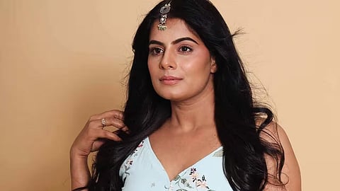 பிரபல கன்னட நடிகை மர்ம மரணம்