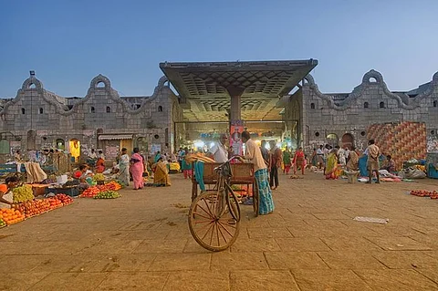 koyambedu market