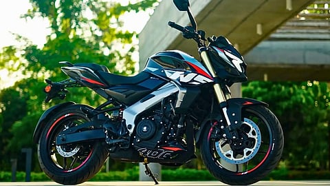2025 பஜாஜ் பல்சர் NS400Z - நிச்சயம் நீங்க ட்ரை பண்ணலாம்!