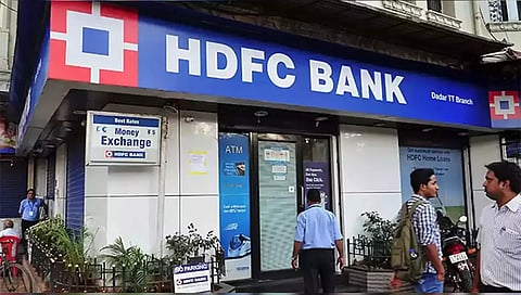 HDFC, ஐசிஐசிஐ & ஆக்சிஸ் வங்கிகளுக்கு ஒடிசா அரசு வைத்த "ஆப்பு! என்ன சிவாஜி இப்படி ஆயிடுச்சு!?