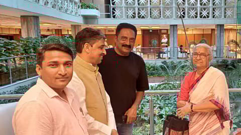 prakash raj with medha patkar