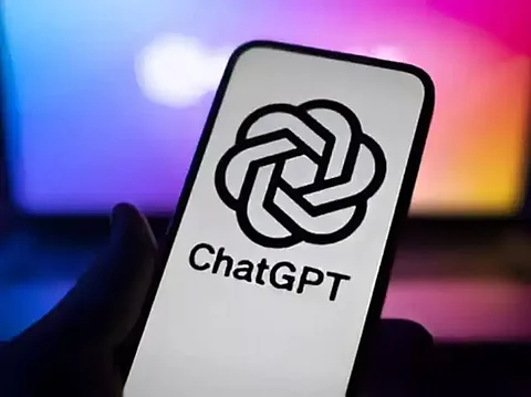 chatgpt-now-handles-2-5-billion-user-prompts-daily