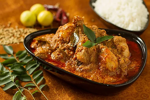 Chettinad style country chicken curry at home