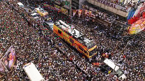 "அதெப்படி இதுகூட தெரியாமத் தான் அனுமதி கேட்டீர்களா?".. விட்டு விளாசிய நீதிமன்றம் - விழி பிதுங்கி நிற்கும் தவெக