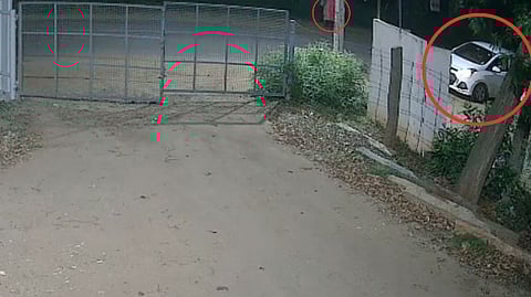 “ஐயோ அம்மா வலிக்குது” - கோவை கடத்தலில் வெளியான ஆடியோ.. கதறிய பிங்க் சுடிதார் அணிந்திருந்த பெண்!