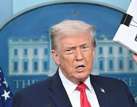 அமெரிக்காவின் பிடியில் கிரீன்லாந்து? ஐரோப்பிய நாடுகளுக்கு ட்ரம்ப் விடுத்த அதிரடி எச்சரிக்கையும் பின்வாங்கிய மிரட்டலும்!