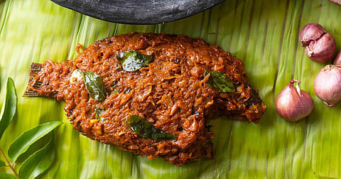 கேரளா மீன் பொலிச்சது: வாழை இலையில் சுருட்டிய அந்த ருசி - மீன் பிரியர்களுக்கான ஸ்பெஷல் ட்ரீட்!