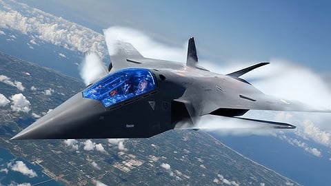 உலக நாடுகளை கலங்க வைக்கும் அமெரிக்காவின் புதிய 'F-47' போர் விமானம்.. ரேடார்களை ஏமாற்றும் வானத்து வேட்டைக்காரன்!