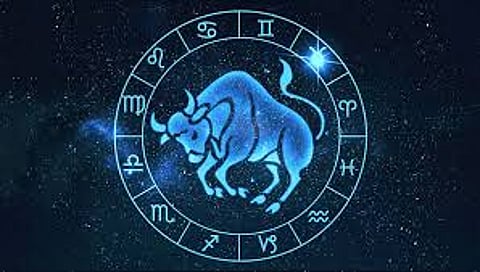 உத்திரட்டாதி சனி பெயர்ச்சி 2026 - வாழ்வில் முன்னேற்றம் அடைய போகும் ரிஷப ராசியினர்!