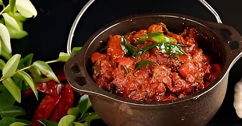 ஃப்ரிட்ஜ் இல்லாமலேயே.. மீன் 6 மாதம் கெட்டுப்போகாதா? காரசாரமான 'மீன் ஊறுகாய்' செய்முறை!