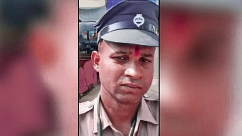 “தனியாக இருந்த பெண்ணிடம் அத்துமீறிய காவலர்” - நள்ளிரவில் வீட்டின் படுக்கை அறைக்கு சென்று அசிங்கம்… ராயப்பேட்டையில் பரபரப்பு!