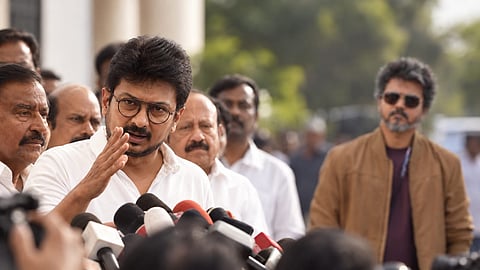"காவி எஜமானர்கள் Control-ல்.. முதலமைச்சரின் அடிமைத்தனத்தை..." - விஜய்யை விளாசிய உதயநிதி