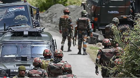 4 killed, including Lashkar commander