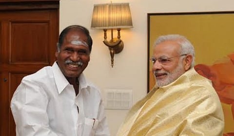 அந்த ஒத்த பதவிக்கு குறிவைக்கும் பாஜக... தரமறுக்கும் ரங்கசாமி!! அஷ்டமி நவமியால் தடைபடும் பேச்சுவார்த்தை...