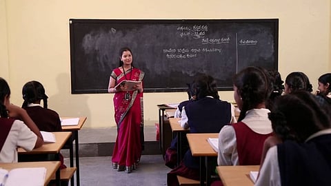 இனி அரசு ஆசிரியர்களுக்கு ஒரே குஷி தான்.! - TET தேர்வில் அரசு அதிரடி உத்தரவு.!