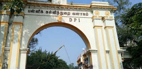 பிளஸ் 2 தேர்வு நடத்த 60 சதவிகிதம் பெற்றோர் ஆதரவு!