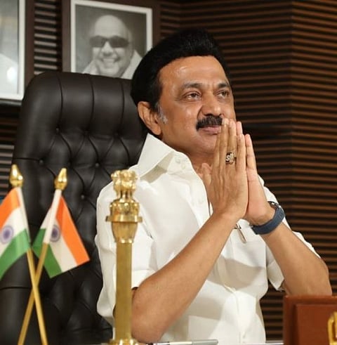 மாணவர்களுக்கு தடுப்பூசி செலுத்திய பிறகு செப்டம்பரில் 12ஆம் வகுப்பு பொதுதேர்வு? இறுதி முடிவை முதலமைச்சர் மு.க.ஸ்டாலின் அறிவிக்க உள்ளார்...