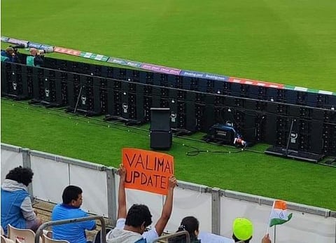 இங்கிலாந்து வரை சென்ற வலிமை அப்டேட்.... வைரலாகும் அஸ்வின் வீடியோ