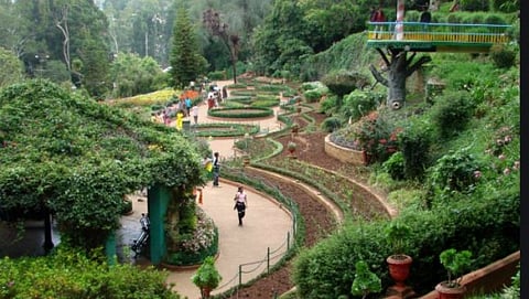 தாவரவியல் பூங்காவில் நடைபயிற்சி செய்ய இனி காசு கட்டணும்