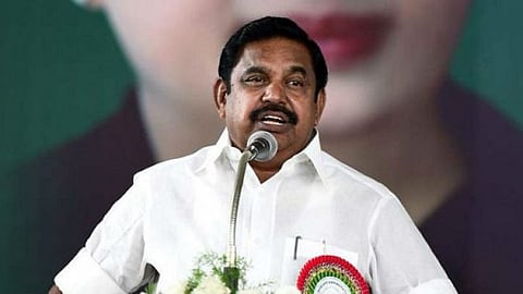 நீட் தேர்வு நடைபெறுமா? நடைபெறாதா? மாணவர்கள் தயாராக வேண்டுமா? வேண்டாமா? எடப்பாடி பழனிசாமி கேள்வி...