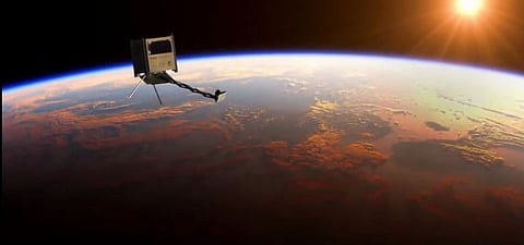 மரத்தால் செய்யப்பட்ட முதல் செயற்கைக்கோள்..  விண்ணில் செலுத்த ஐரோப்பா திட்டம்