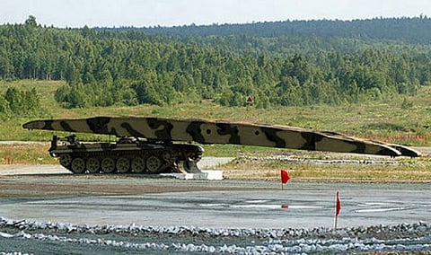 முற்றிலும் உள்நாட்டில் தயாரிக்கப்பட்ட தற்காலிக பாலம்... இந்திய ராணுவத்தில் முறைப்படி இணைப்பு