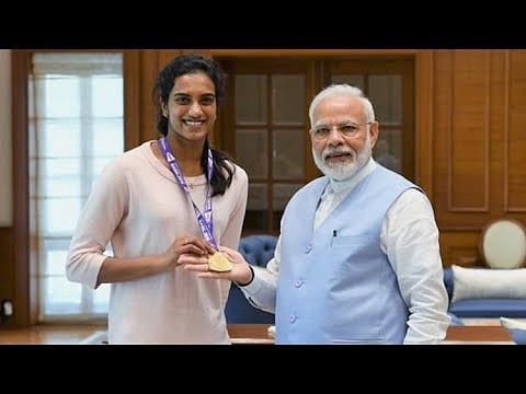 பி.வி. சிந்துவுக்கு ஐஸ்கிரீம் விருந்து... பிரதமர் மோடி விருப்பம்...