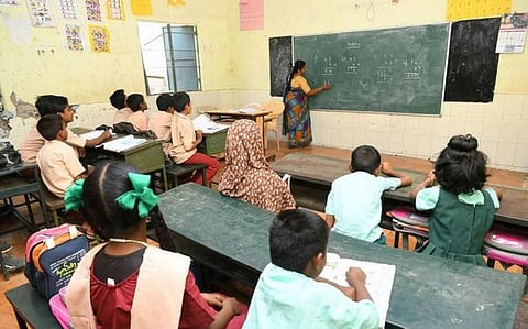 ஒத்த அறிவிப்பால் ஆசிரியர்களை குஷிப்படுத்திய தமிழக அரசு!