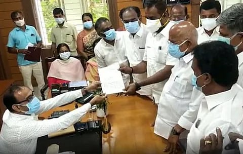 கோவை கலெக்டரை மிரட்டிய ஜெயராமன்... அ.தி.மு.க. எம்.எல்.ஏ.க்களுடன் சென்று அட்டகாசம்...