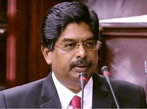 திமுக எம்பியும் மூத்த வழக்கறிஞருமான வில்சன் மீது பார் கவுன்சிலில் புகார்...