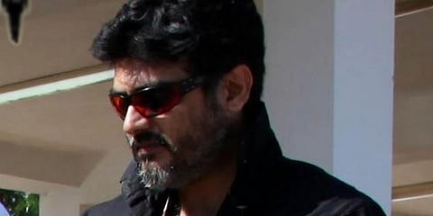 ரஷ்யாவில் பைக்குடன் தல அஜித்.. வைரலாகும் வலிமை ஷூட்டிங் ஸ்பாட் ஃபோட்டோ