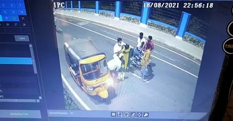 சென்னையில் மீண்டும் அதிகரிக்கும் செயின் பறிப்புகள்… மக்களே உஷாரா இருங்க…