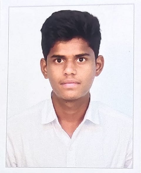 காவு வாங்கும் நீட் தேர்வு பயணம்... அச்சத்தால் நேர்ந்த விபரீதம்