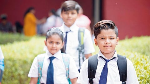 6-8-ம் வகுப்பு மாணவர்களுக்கு பள்ளிகள் திறப்பு ?