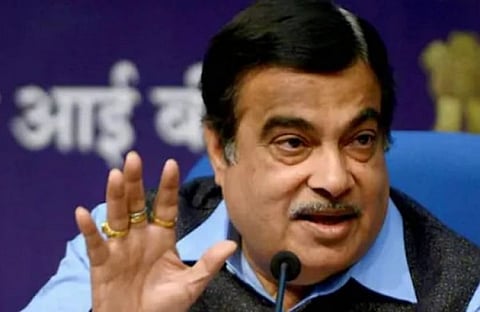 முதலமைச்சர்களுக்கு பதவி எப்போது பறிபோகுமோ என்று கவலை... மத்திய அமைச்சர் நிதின் கட்கரி பேச்சு...