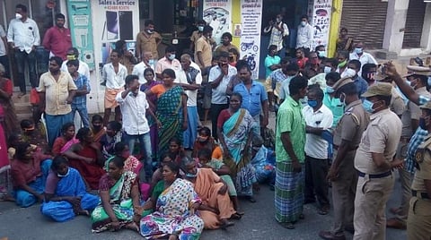 அறுவை சிகிச்சையின் போது அலட்சியம்? கவலைக்கிடமான பெண்ணின் உடல்நிலை