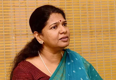 கடந்த 10 ஆண்டுகளில் 4 வாக்குறுதிகளை கூட அதிமுக அரசு நிறைவேற்றவில்லை - கனிமொழி